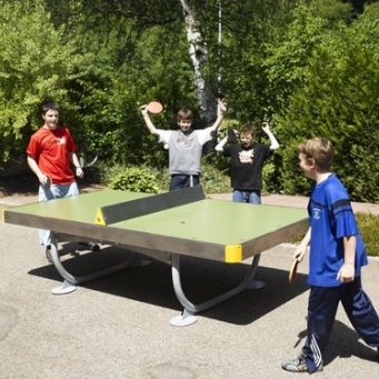 La table de ping-pong inox